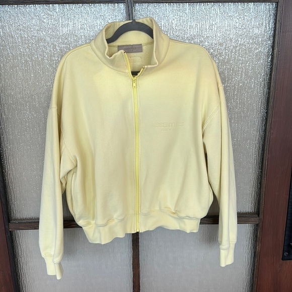 Essentials Fear of God Canary zip up sweatshirt in size Medium - Picture 1 of 8
